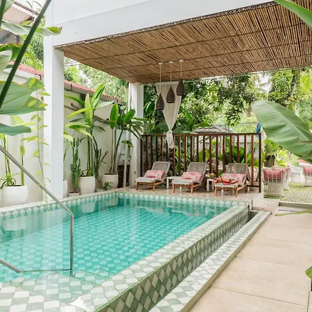 Naia Lombok Hotel